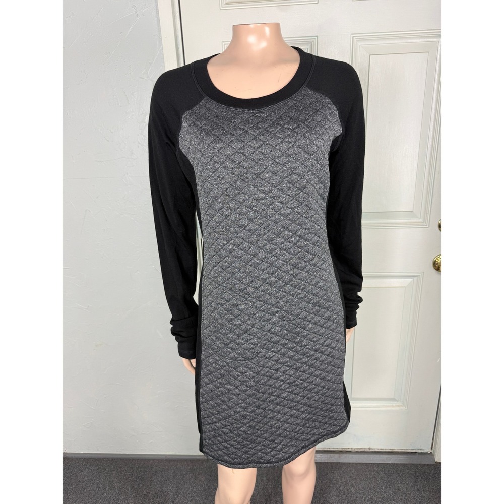 Smartwool Women's Dress Medium Travel Stretch Merino Wool Athletic Quilted G4-22